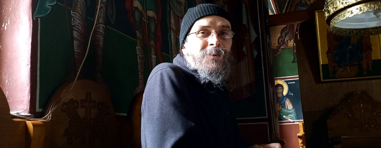 Cum să nu înnebunim și să avem curaj - părintele Teologos