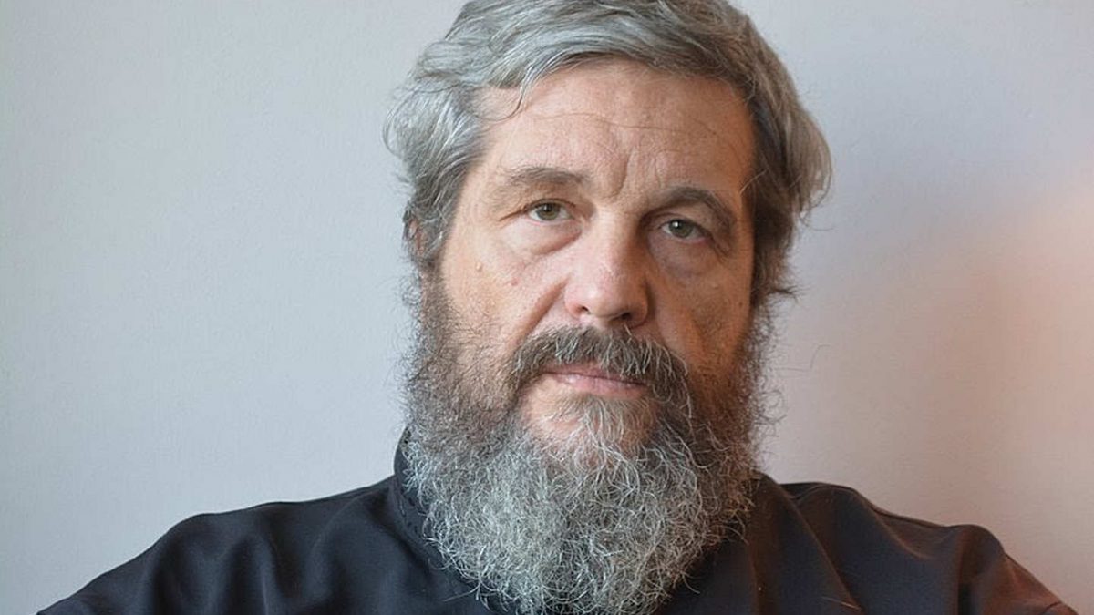 p Nikolaos Loudovikos