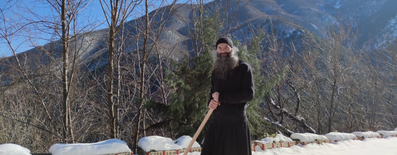 Fii, Doamne, bun cu noi, săracii - părintele Pimen Vlad